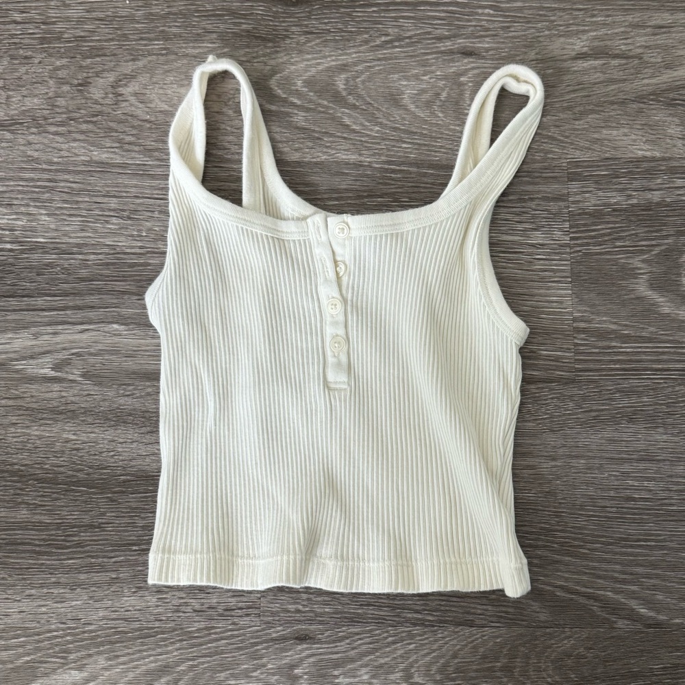 UNIQLO white cropped ribbed tank top